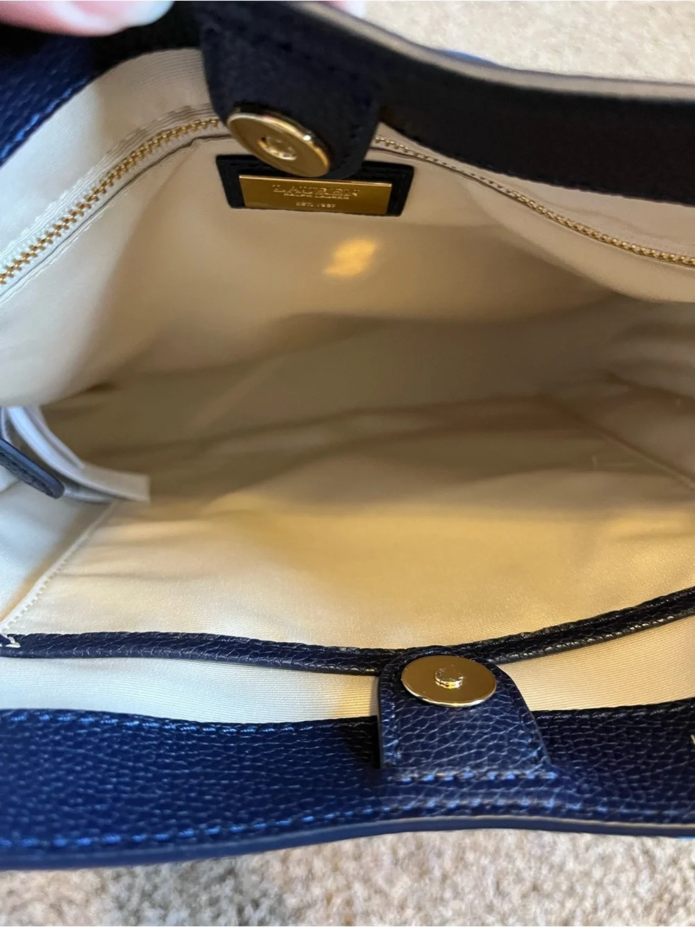 NWOT Lauren Ralph Lauren Pebble Leather Crossbody Bag Navy Gold Hardware - Picture 4 of 14